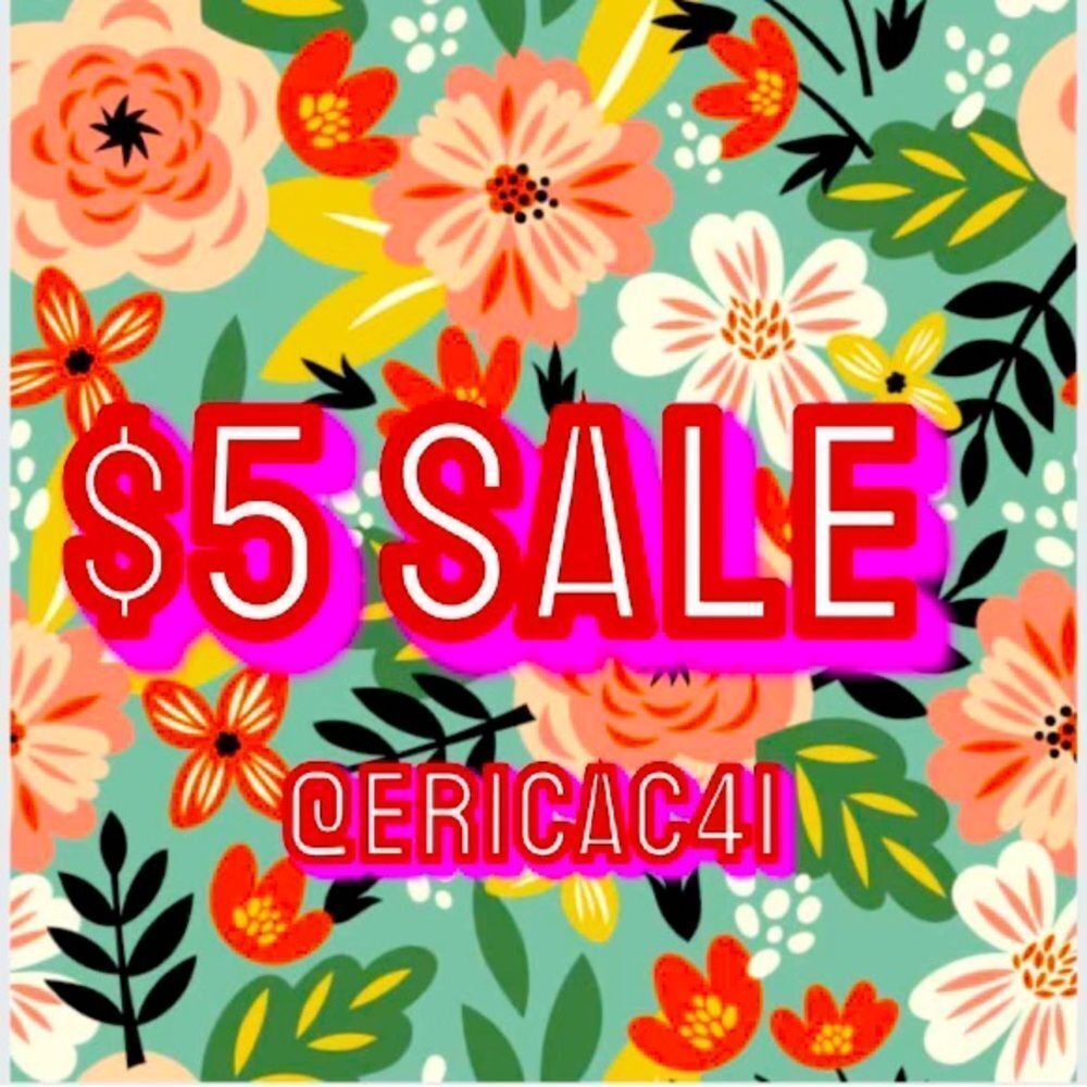 Like (🩷)👆🏼 listing! $5 and up!!!